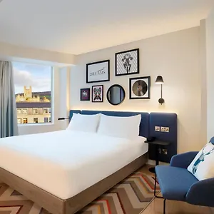 Hampton By Hilton Otel
